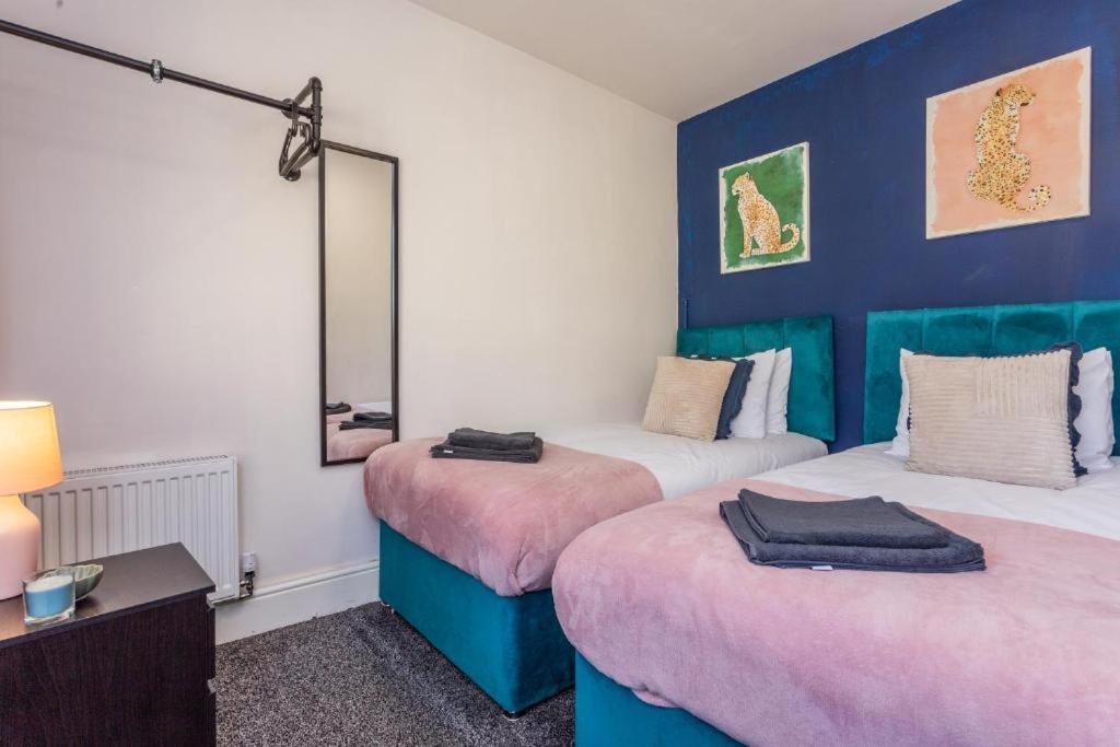 Newcastle'S Most Central Apartment - Sleeps 10 Ngoại thất bức ảnh